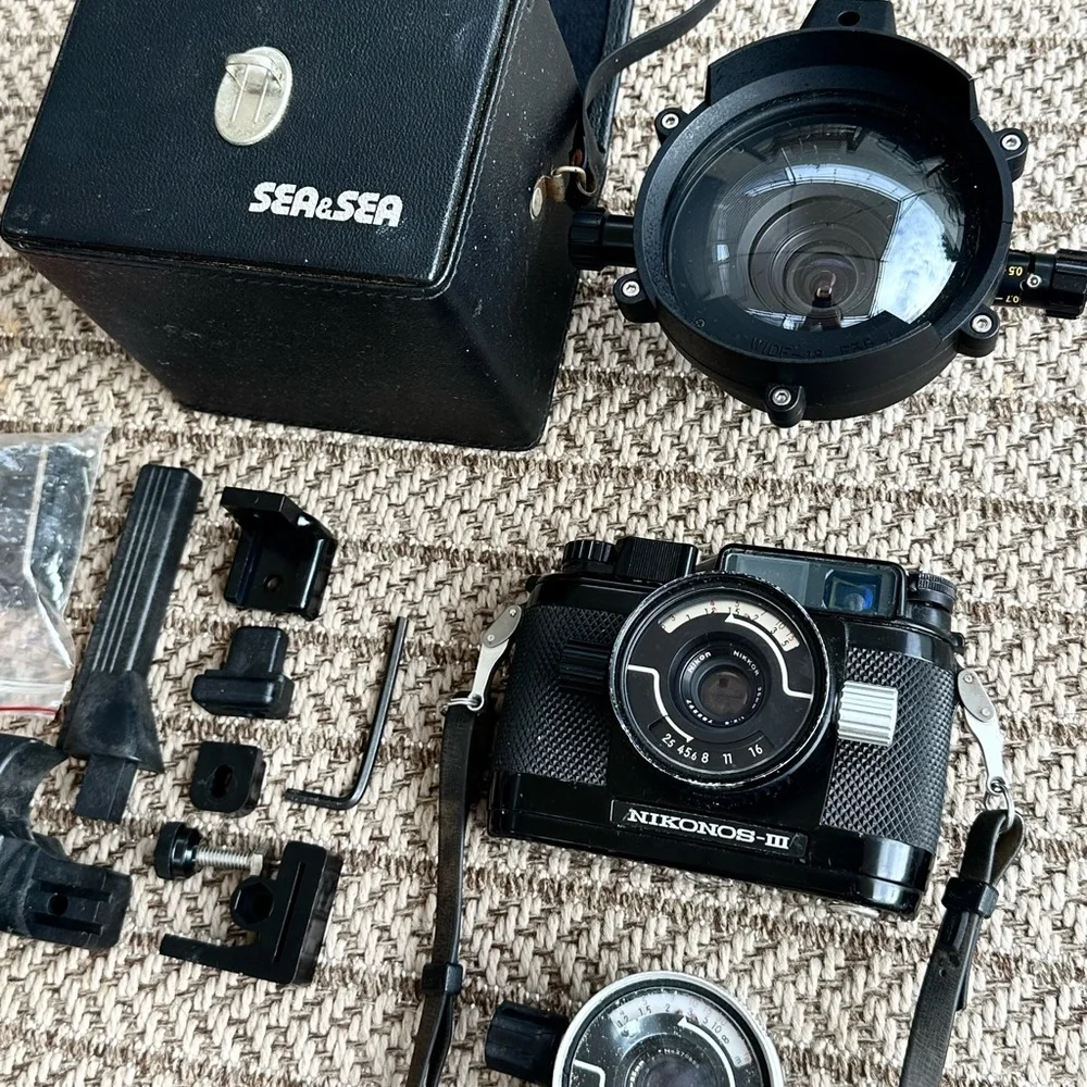 Lot of Nikonos underwater film camera and lenses